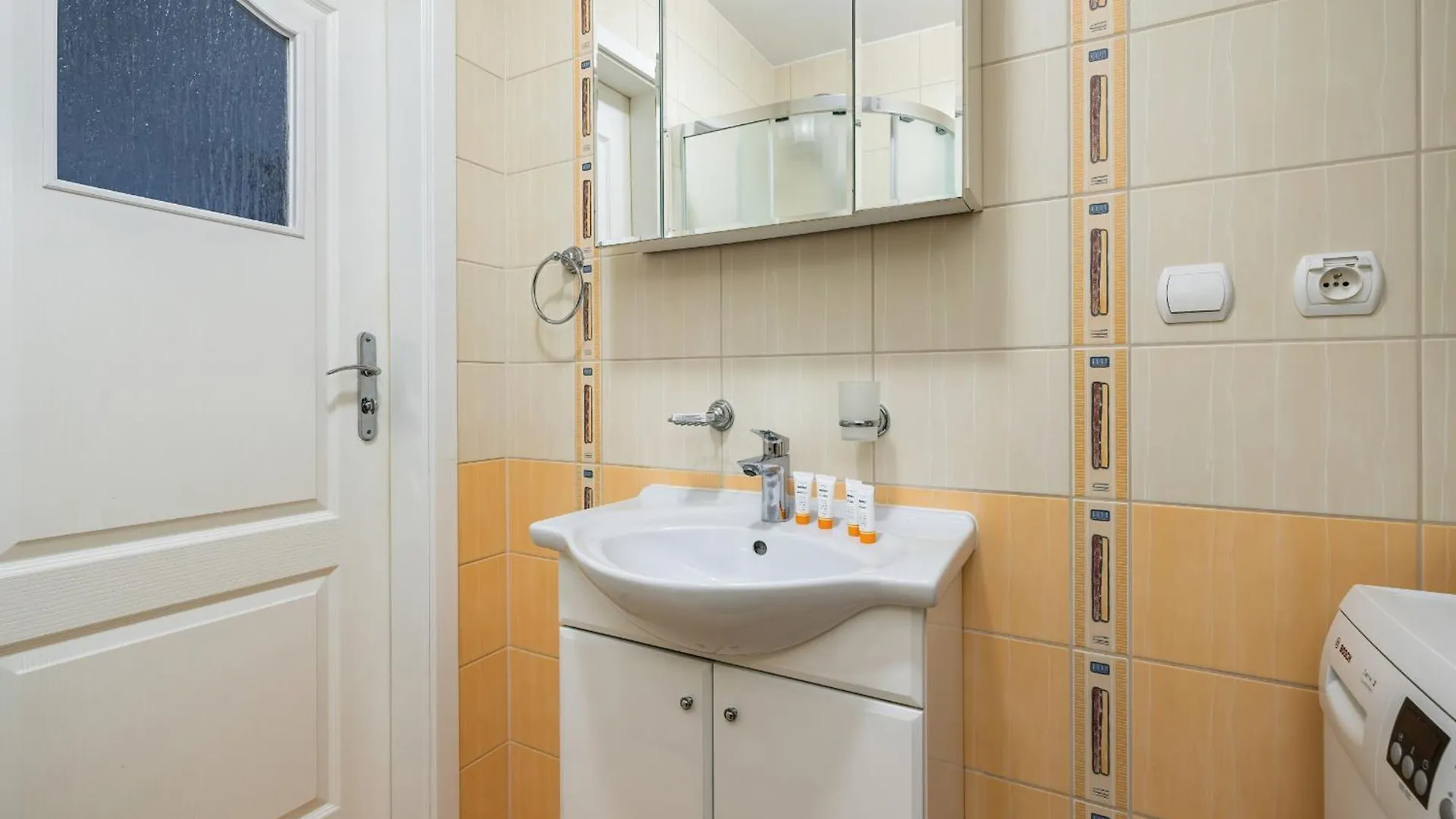 Apartment With Balcony Okopowa Kolobrzeg By Noclegi Renters 0*,